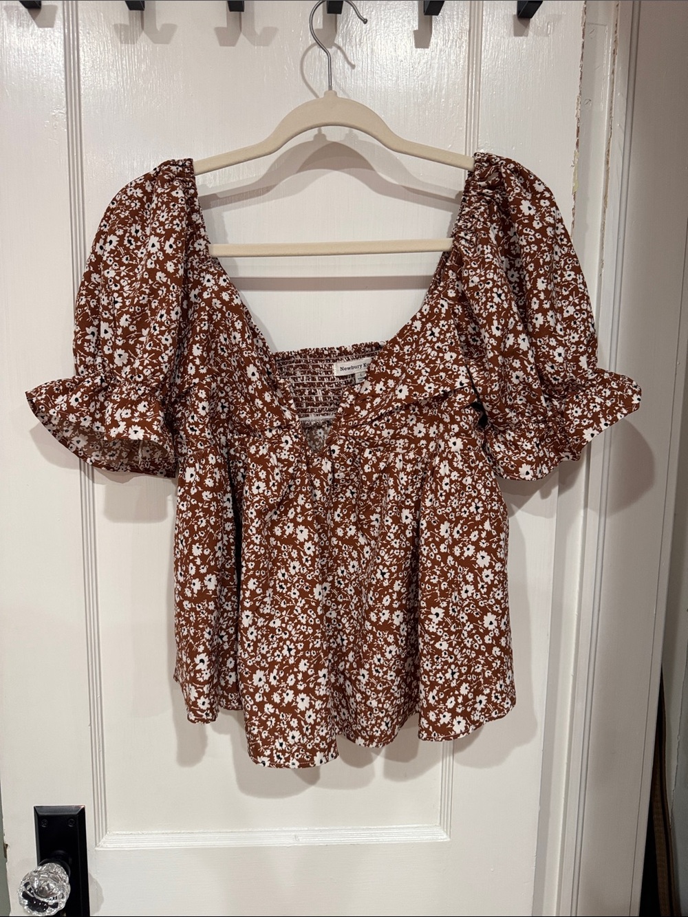 Rust and Cream L Floral V-Neck Peasant Top